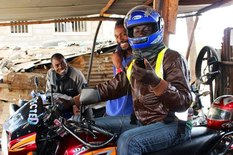 motorcycle to phone charger