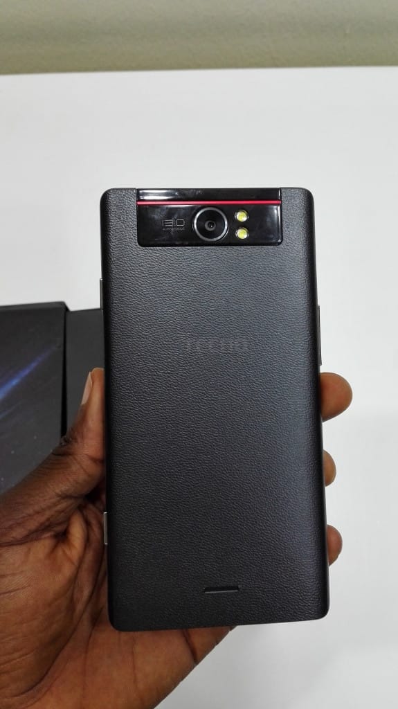 Tecno camon c8