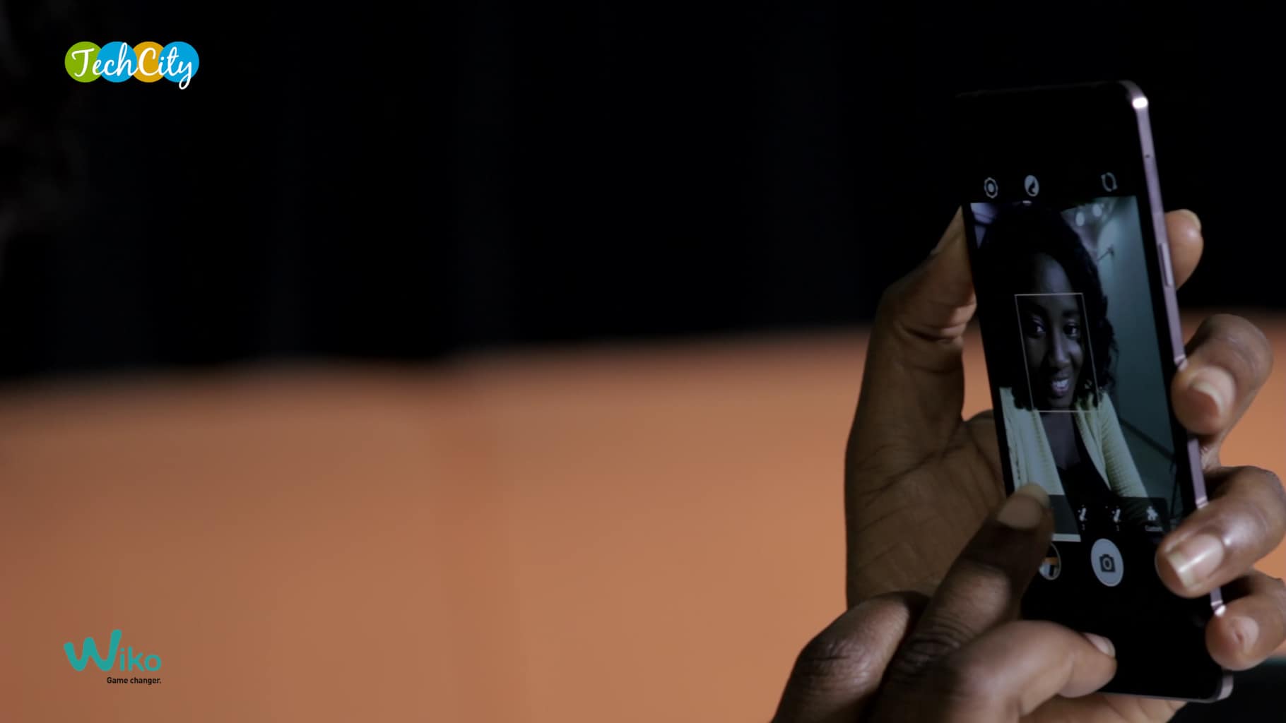 WIko Highway Pure front facing camera