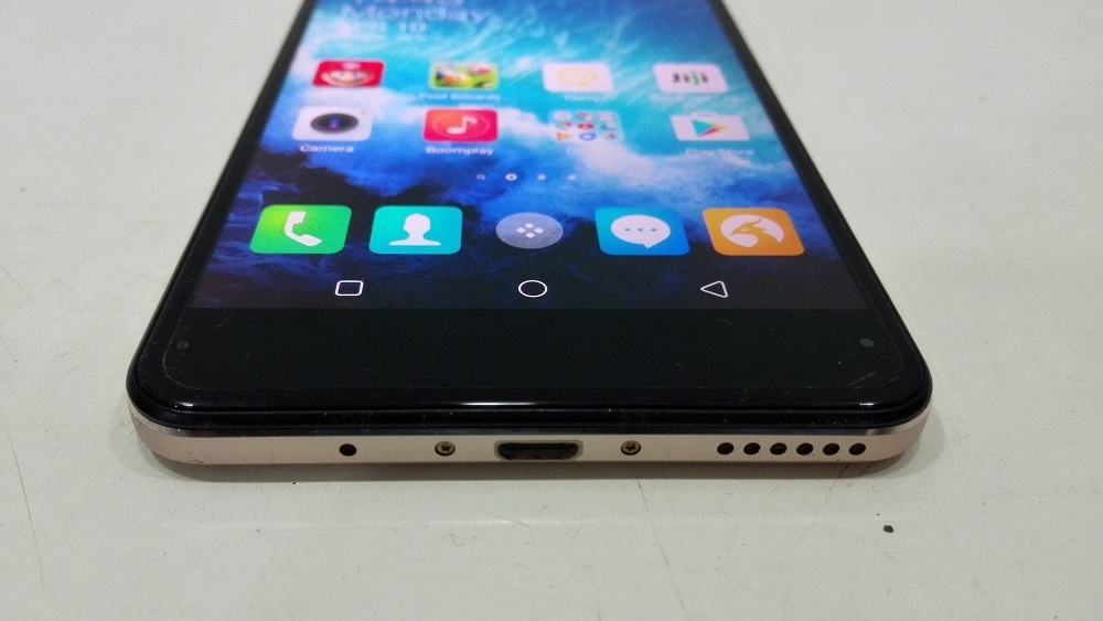 Camon CX review