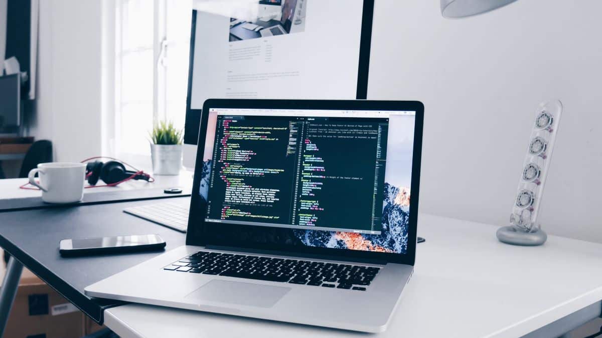 Improving business growth with data analytics