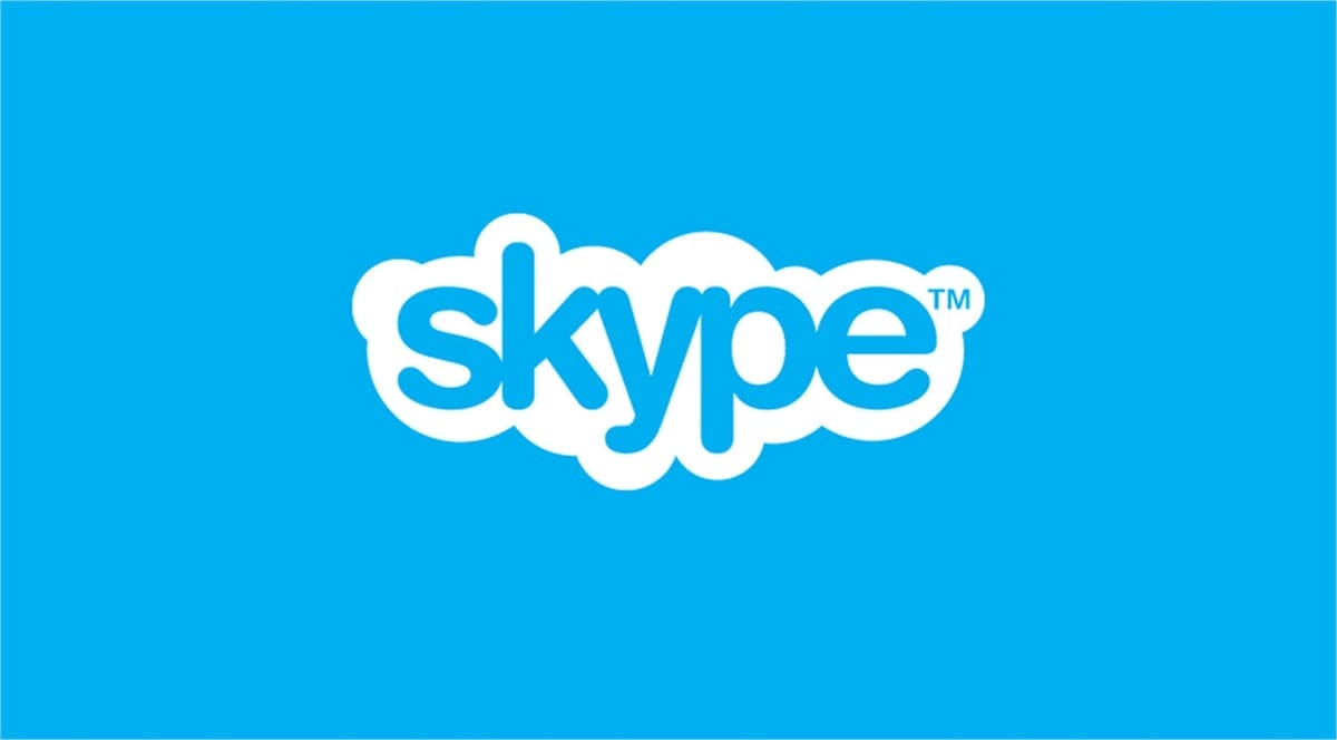 Skype’s interface with a shutdown message displayed.