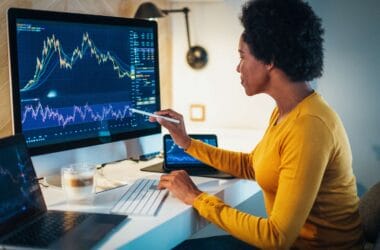 7 Tools Every Aspiring Online Trader Should Know